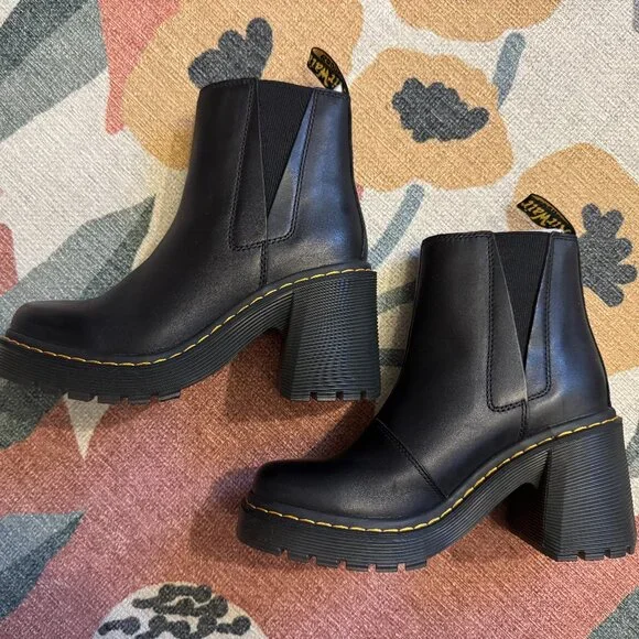 Dr. Martens Spence in Black Sendal (W8) - Picture 1 of 7